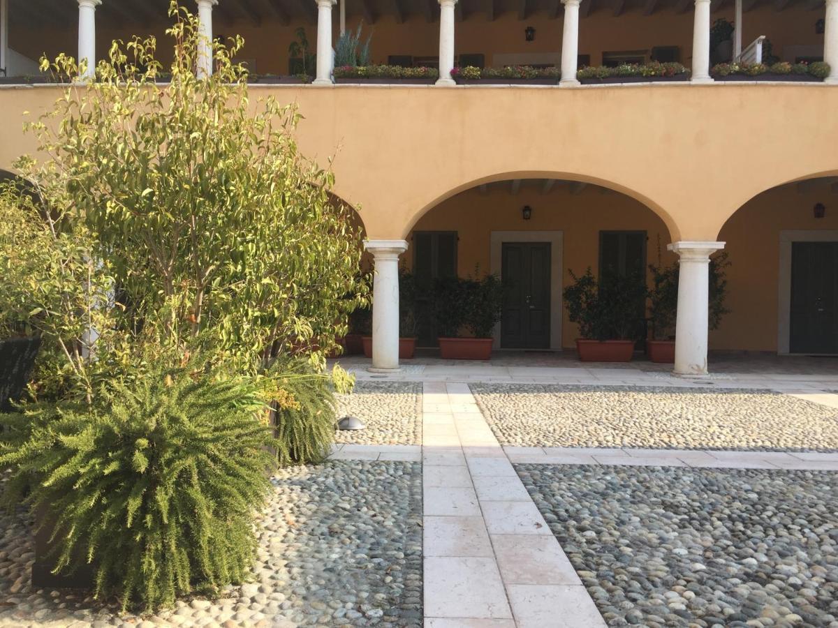 Casa Del Monastero Lägenhet Polpenazze del Garda Exteriör bild